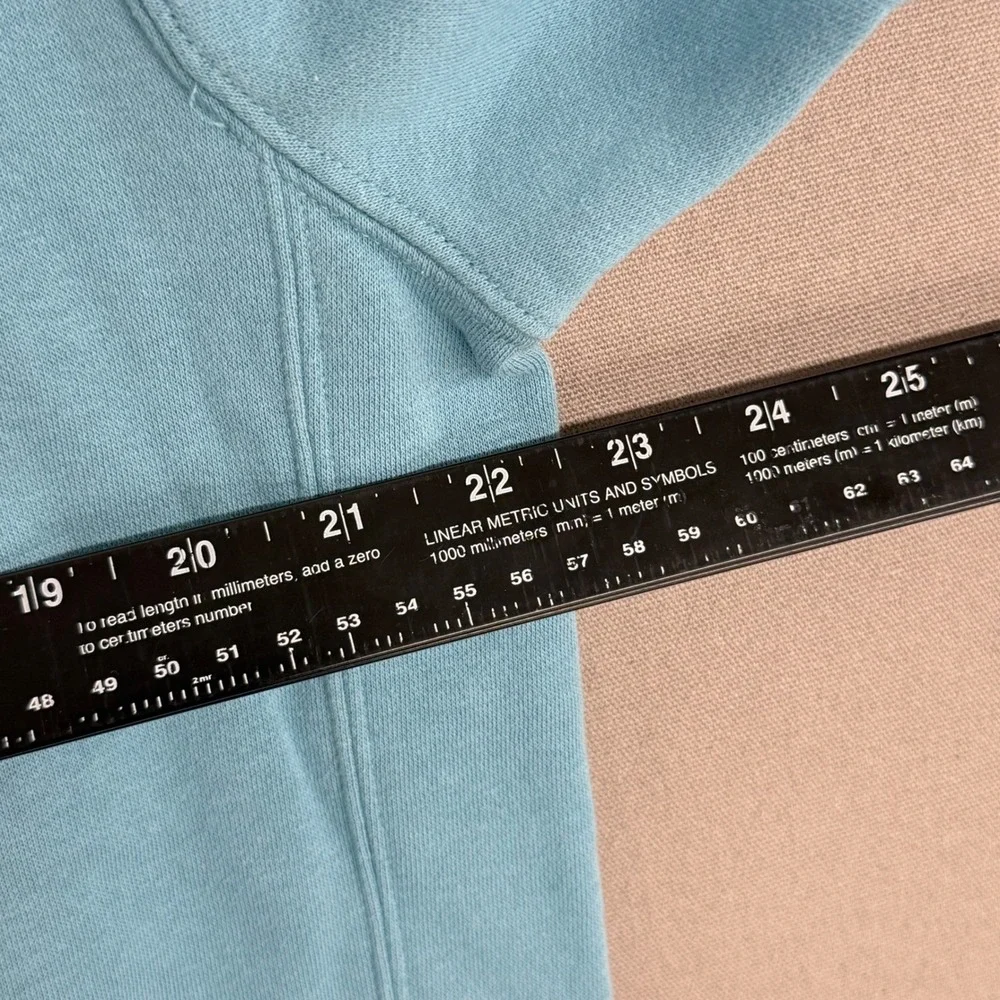 Nike Mens Stone Harbor Crewneck Sweatshirt Light Blue Fleece Pullover Medium
